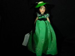 10'' PORCELAIN SCARLETT O'HARA DOLL, GREEN SOUTHERN OUTFIT, FELT HAT